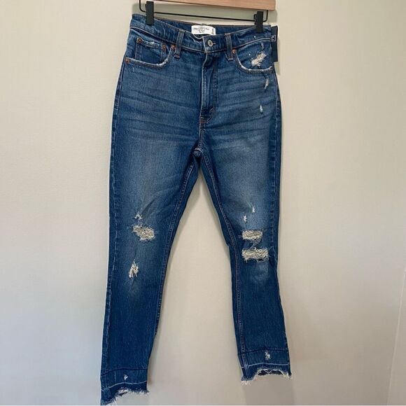 NWT Abercrombie Skinny High Distressed Jeans sz 26/2 - Picture 2 of 6